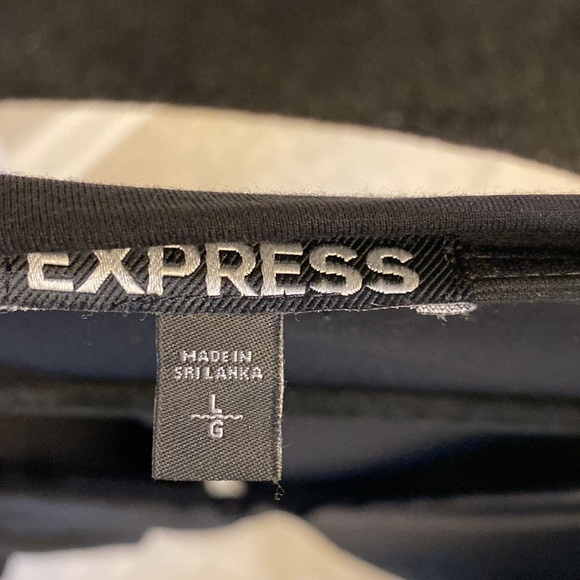 EXPRESS DRESS💜 - Picture 4 of 5